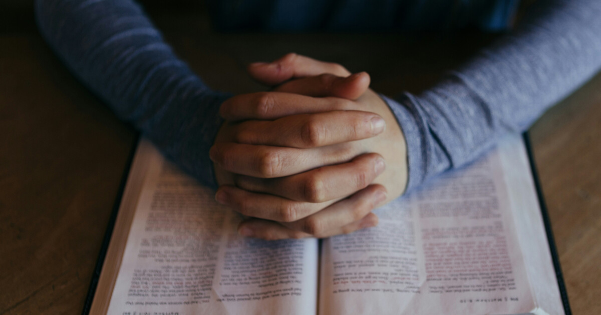 Wat zegt de Bijbel over bidden? - Jesus.net