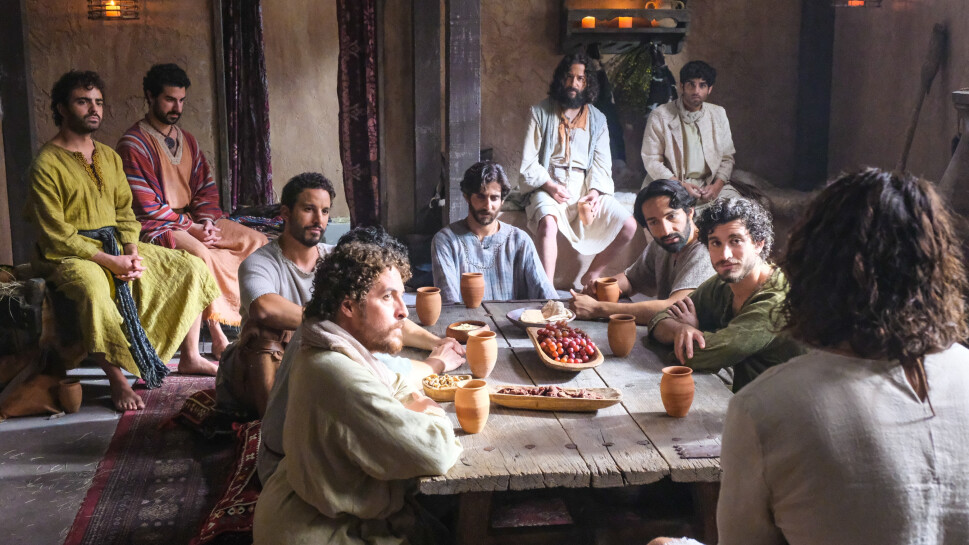 EP304-Jesus and disciples at table